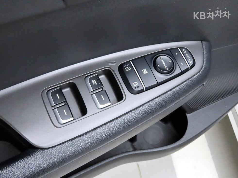 Kia K5 — miniaturë 12