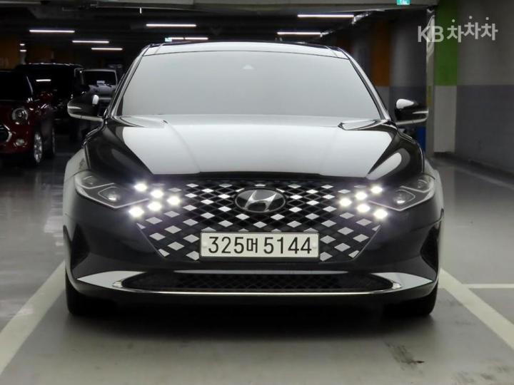 Hyundai Grandeur LPi 3.0 렌터카 — foto 1