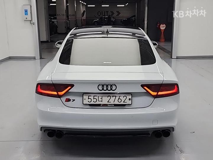 Audi S7 2014 photo 3