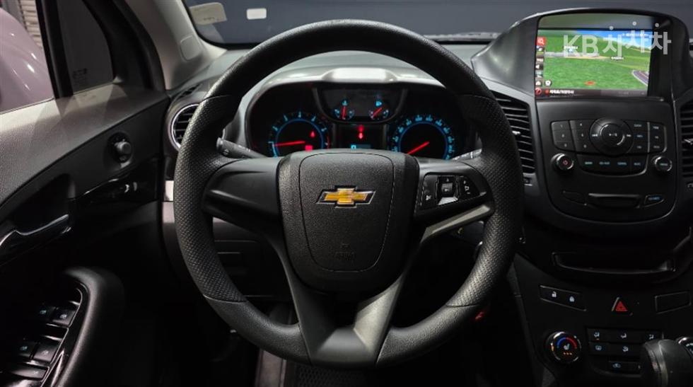 Chevrolet Orlando — miniaturë 13