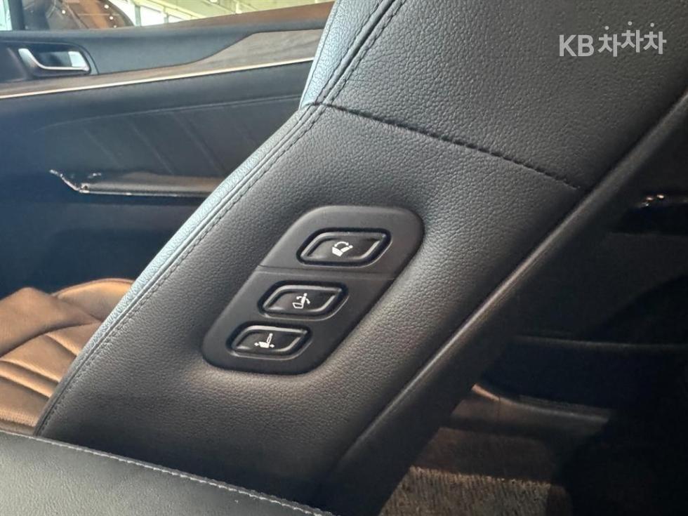 Kia K5 — miniaturë 15