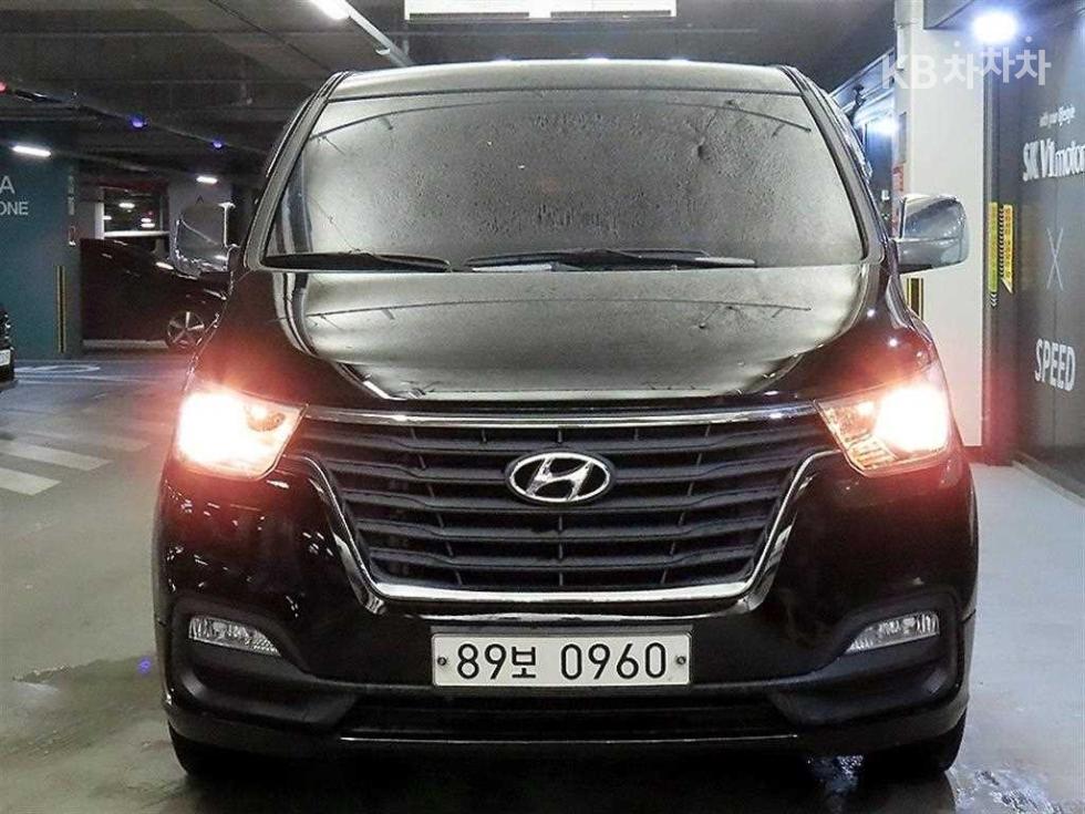 Hyundai Starex — miniaturë 2