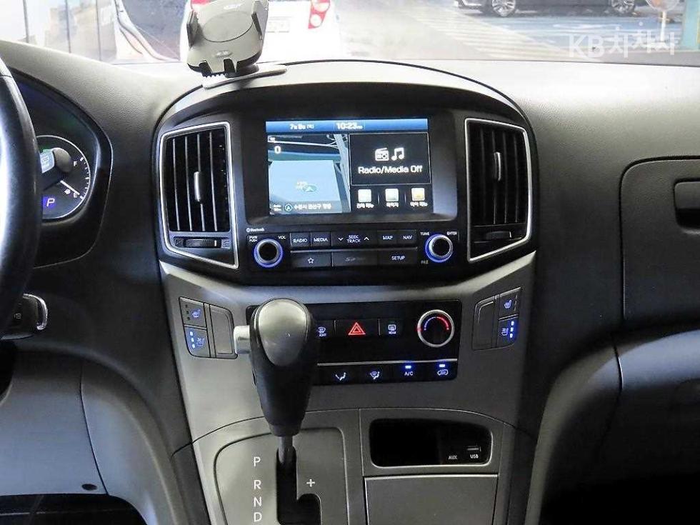 Hyundai Starex — miniaturë 11