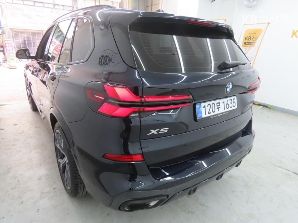 BMW X5 — miniaturë 4