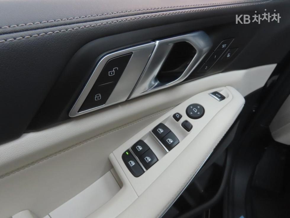 BMW X5 — miniaturë 10