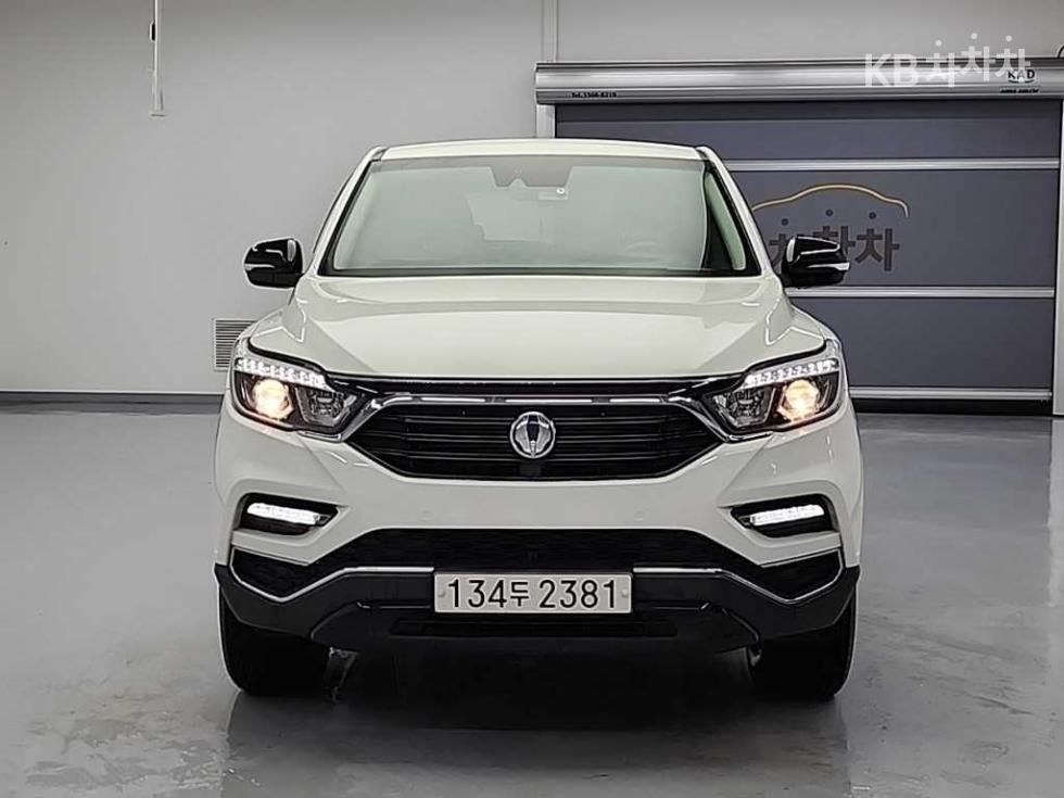 2018 KG Mobility KG G4 photo