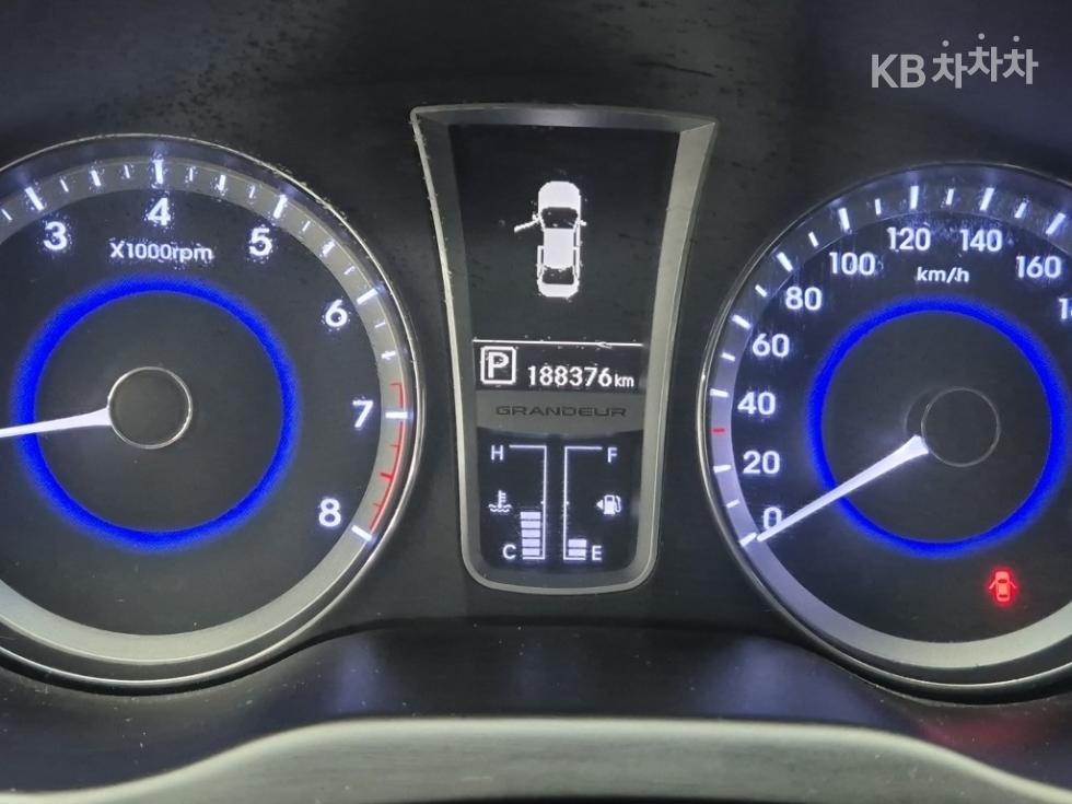 Hyundai Grandeur — miniaturë 6