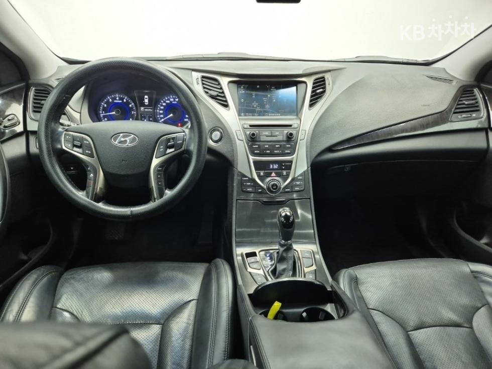 Hyundai Grandeur — miniaturë 7