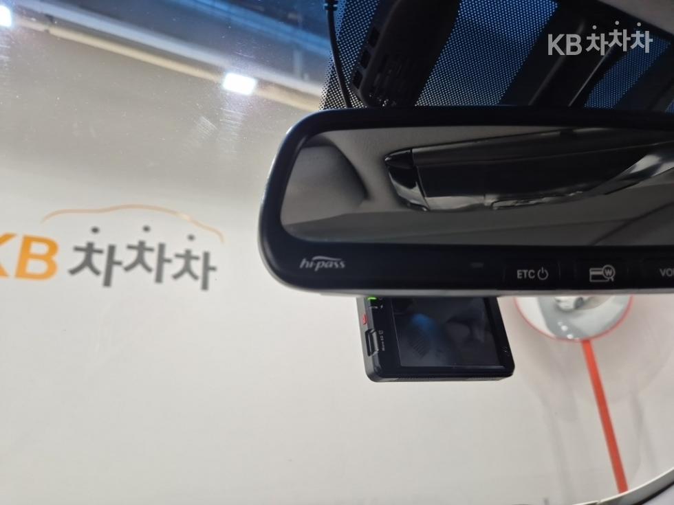 Hyundai Grandeur — miniaturë 17