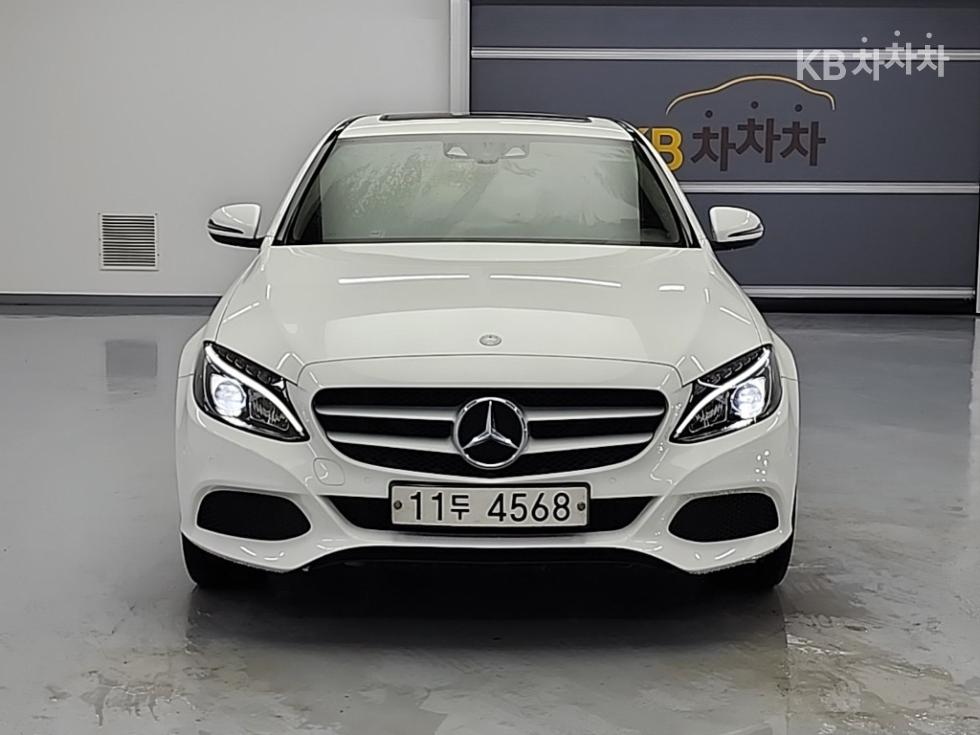 2015 Mercedes-Benz C photo