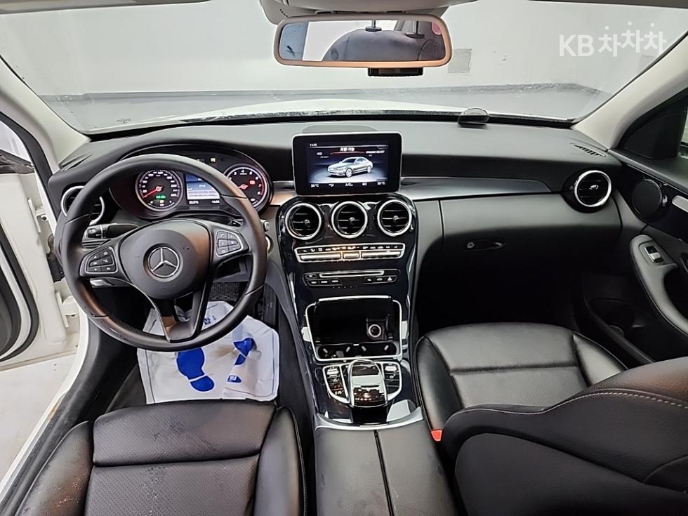2015 Mercedes-Benz C photo