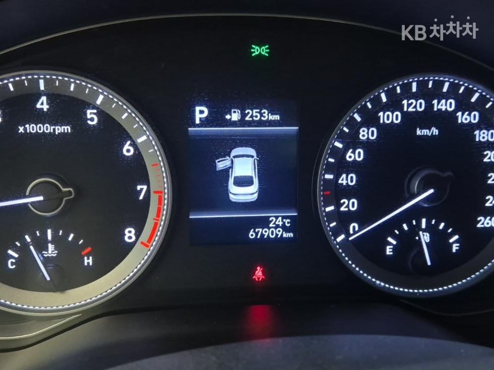 Hyundai Grandeur — miniaturë 6