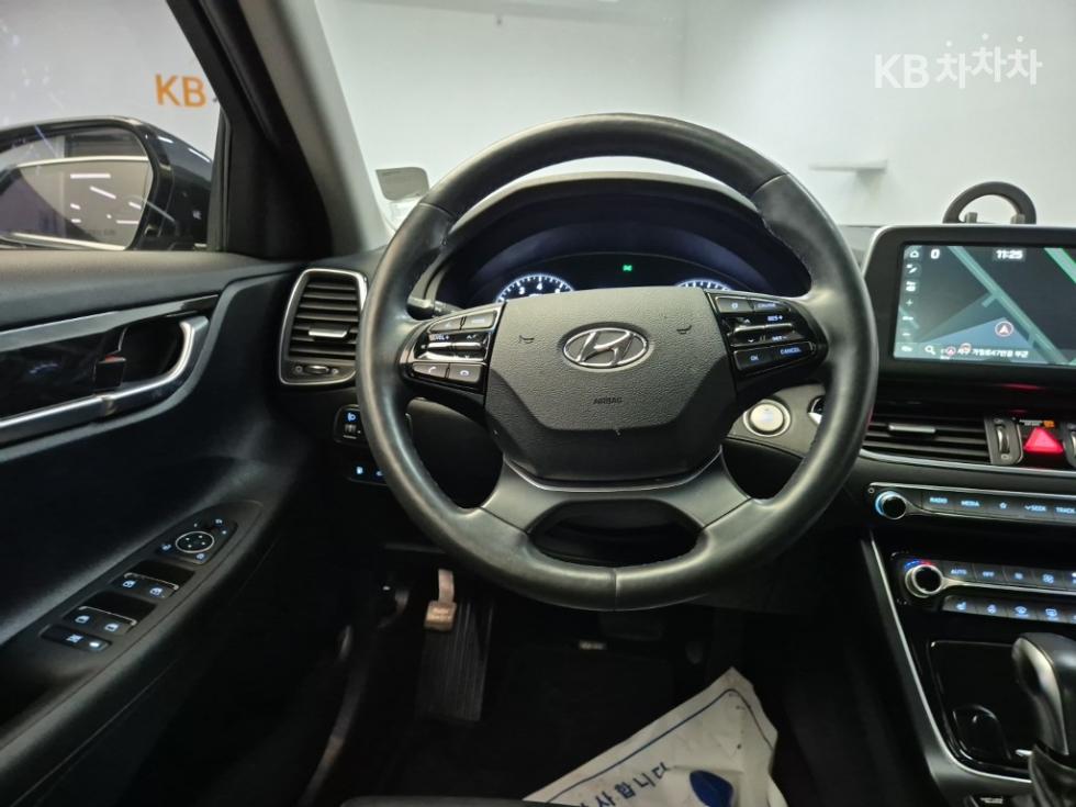 Hyundai Grandeur — miniaturë 9