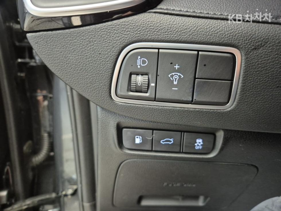 Hyundai Grandeur — miniaturë 17