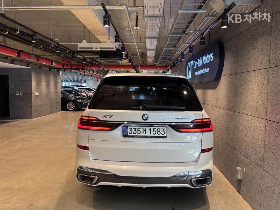 BMW X7 — miniaturë 4