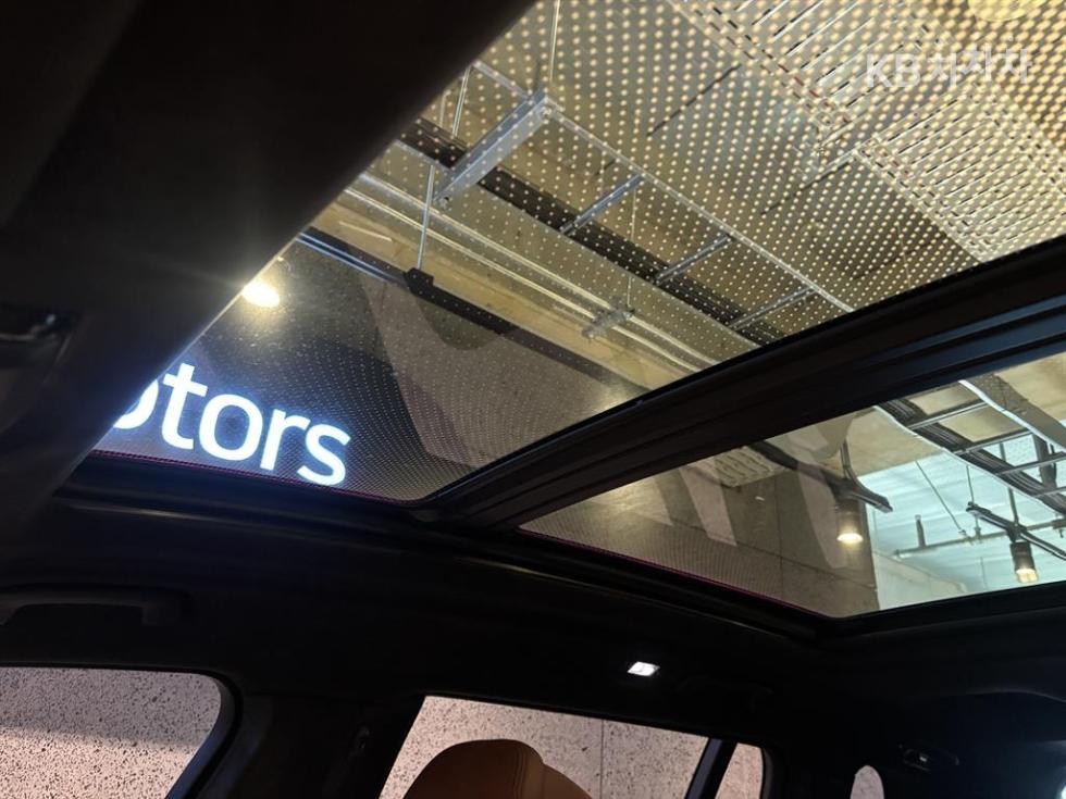 BMW X7 — miniaturë 17