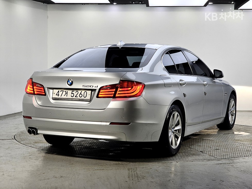 BMW 5er — miniaturë 4