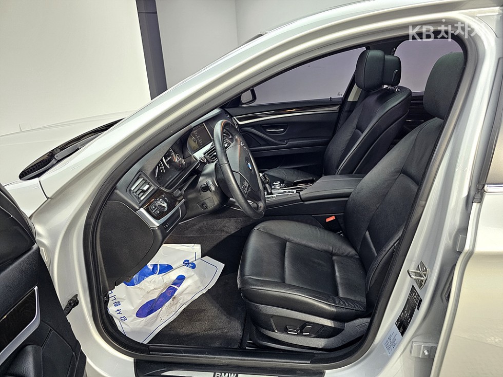 BMW 5er — miniaturë 8