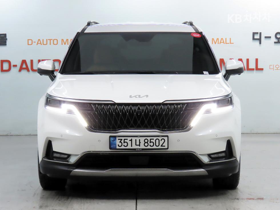 Kia Carnival — miniaturë 2