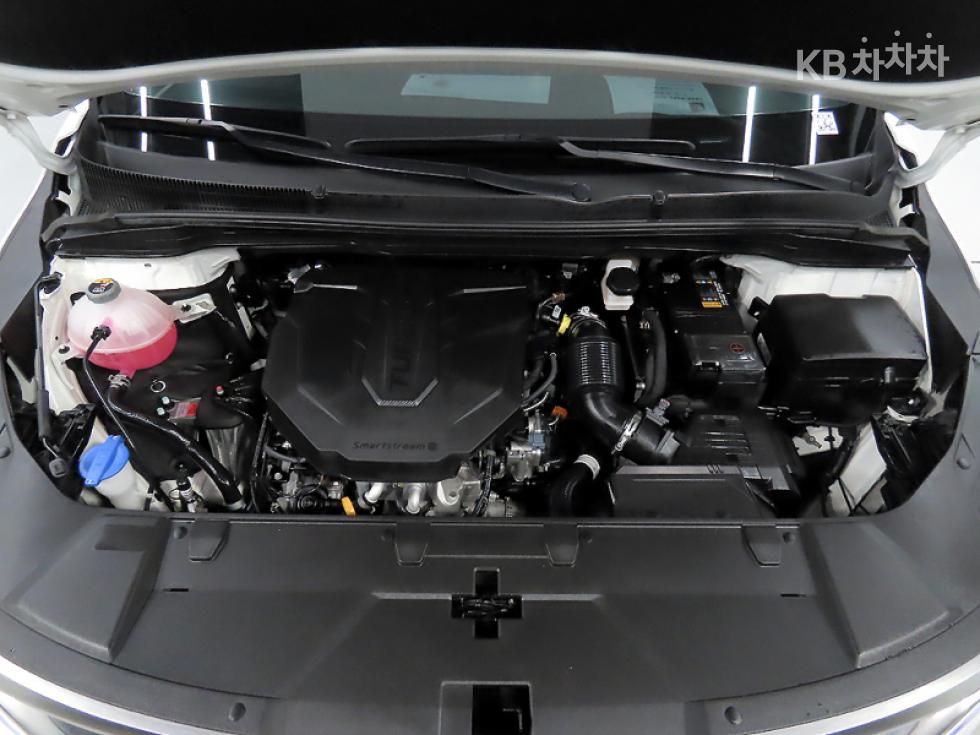 Kia Carnival — miniaturë 19