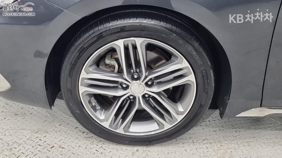 Hyundai Grandeur — miniaturë 6