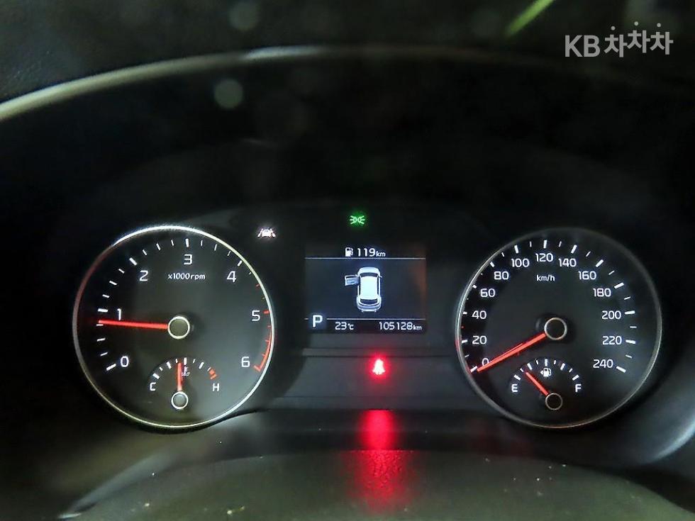 Kia Sportage — miniaturë 9