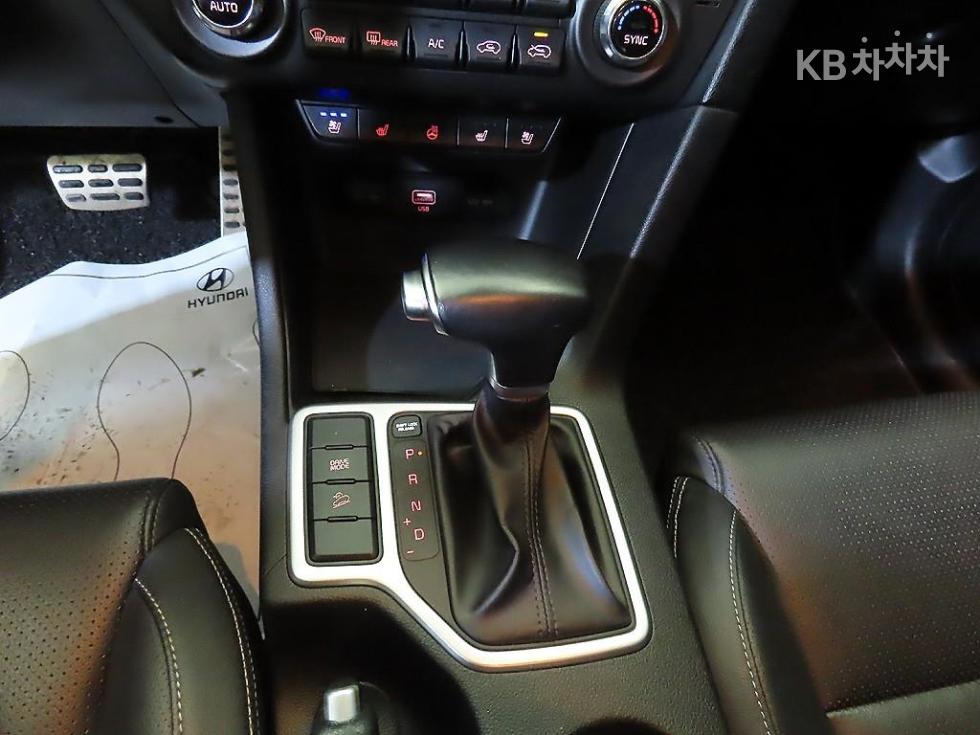 Kia Sportage — miniaturë 12