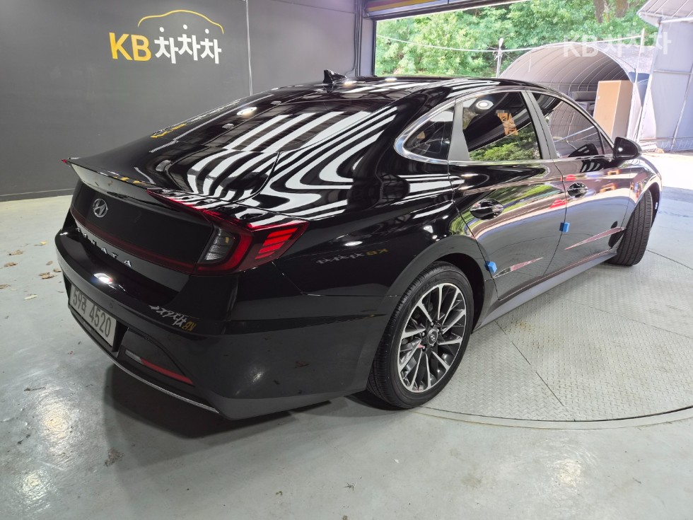 Hyundai Sonata — miniaturë 4