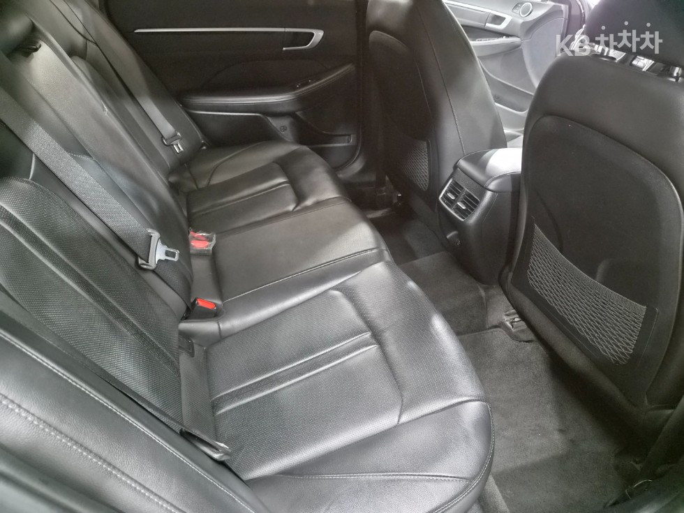 Hyundai Sonata — miniaturë 23