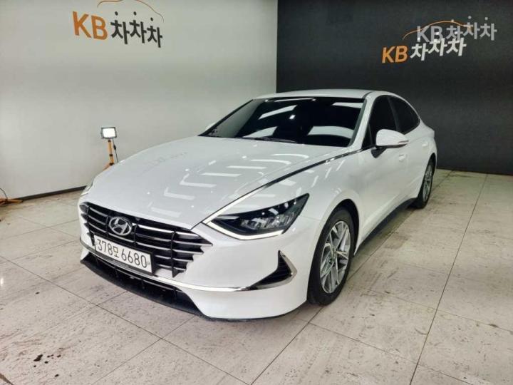 Hyundai Sonata 2.0 LPG 렌터카 — foto 1