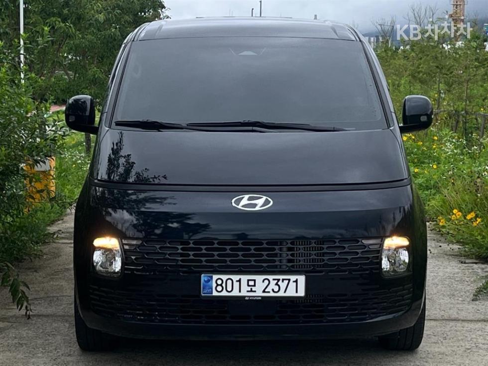 Hyundai Staria — miniaturë 4