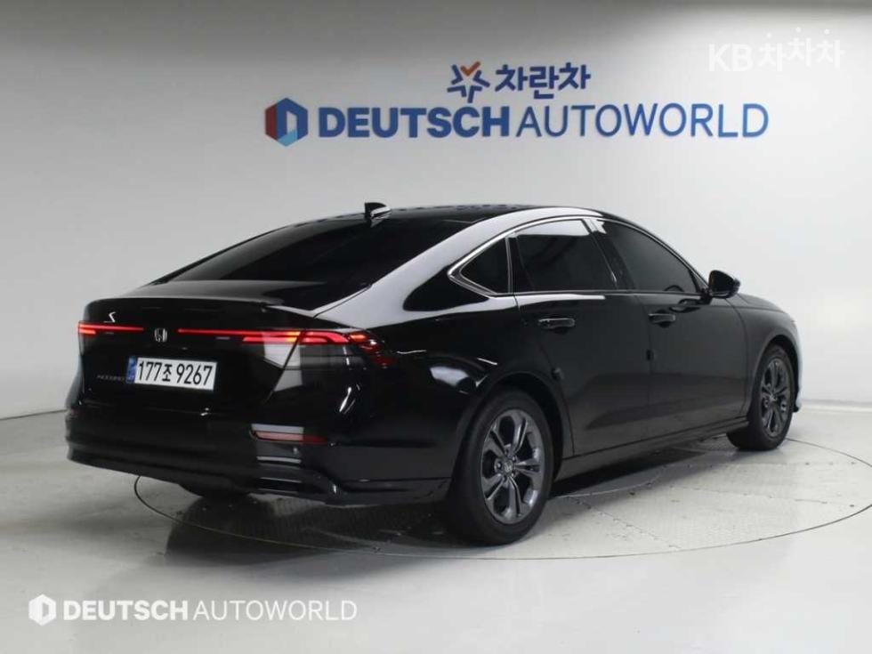 Honda Accord — miniaturë 2