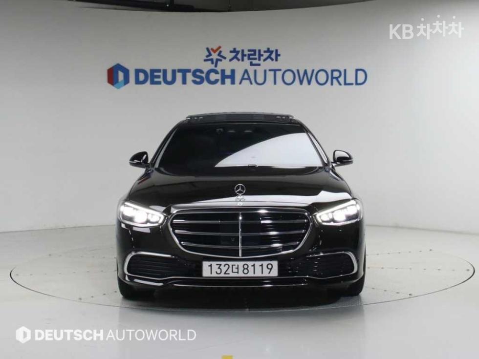 Mercedes-Benz S-klasse — miniaturë 3