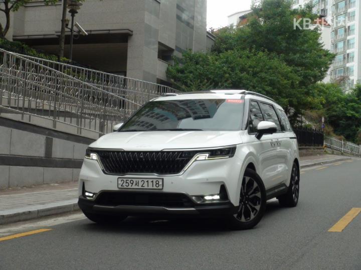 Kia Carnival D2.2 9인승 — foto 1