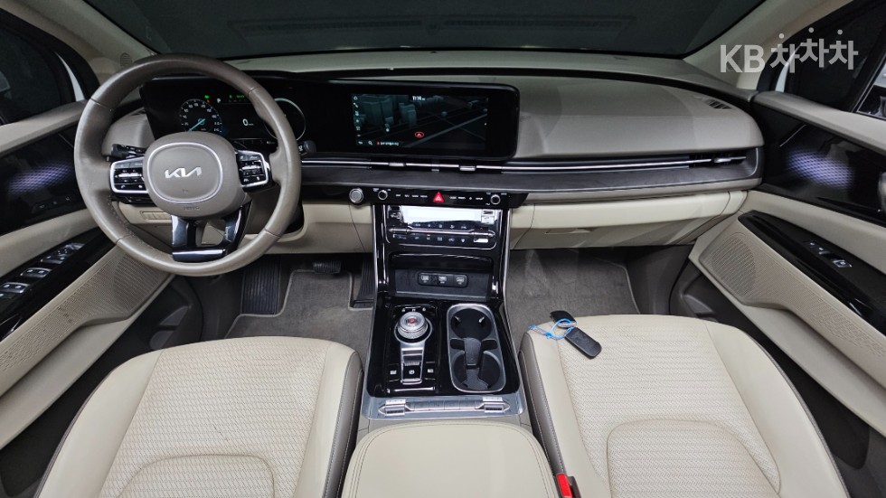 Kia Carnival — miniaturë 7