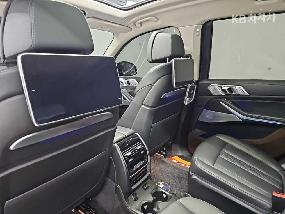 BMW X7 — miniaturë 14