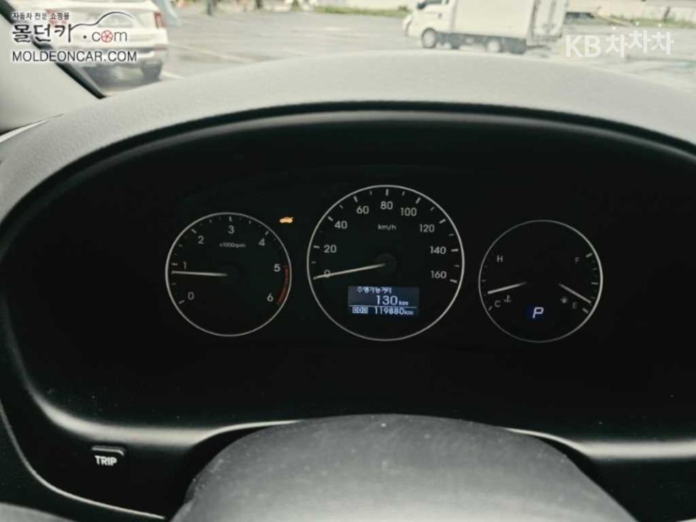 Hyundai Starex — miniaturë 12