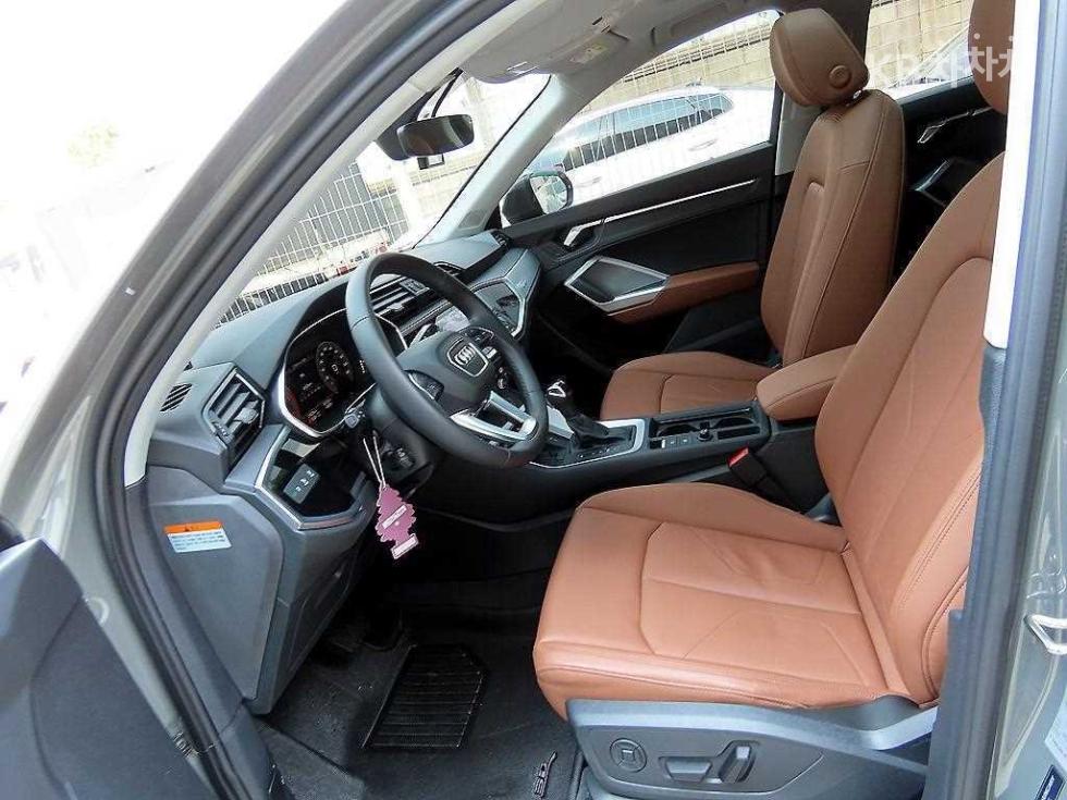 Audi Q3 — miniaturë 5