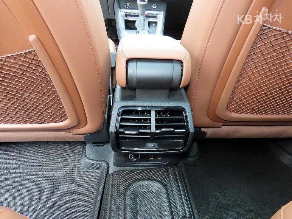 Audi Q3 — miniaturë 15