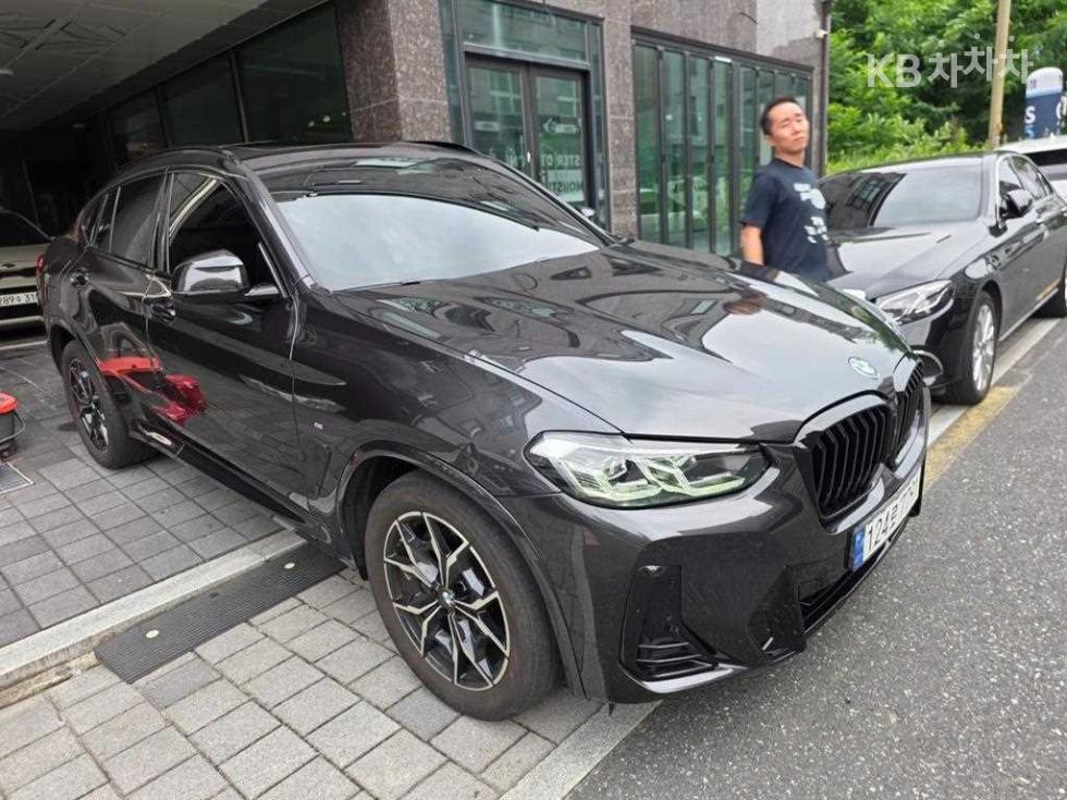 2023 BMW BMW New X4 (G02) photo