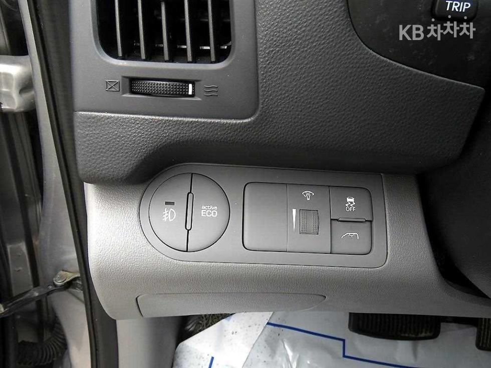 Hyundai Starex — miniaturë 10