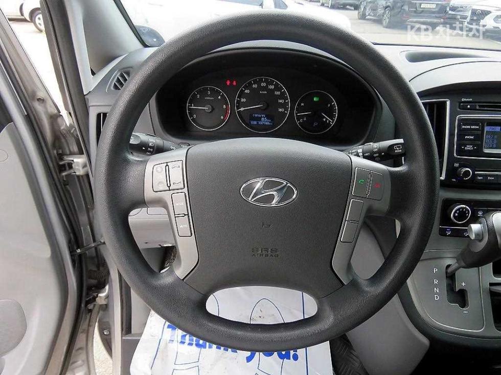 Hyundai Starex — miniaturë 11