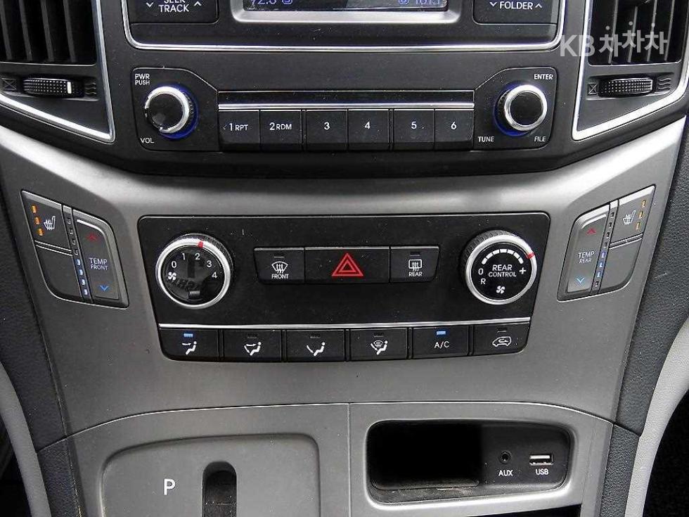 Hyundai Starex — miniaturë 14