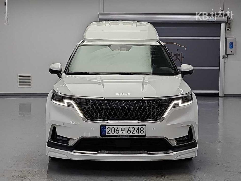 2022 Kia 4 photo