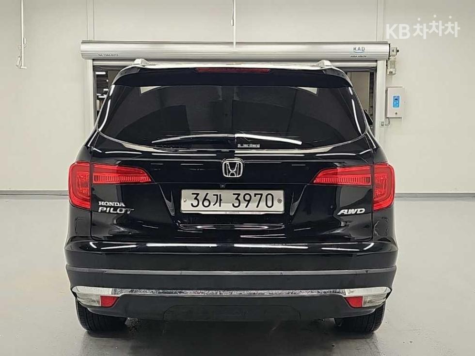 2016 Honda (3) photo