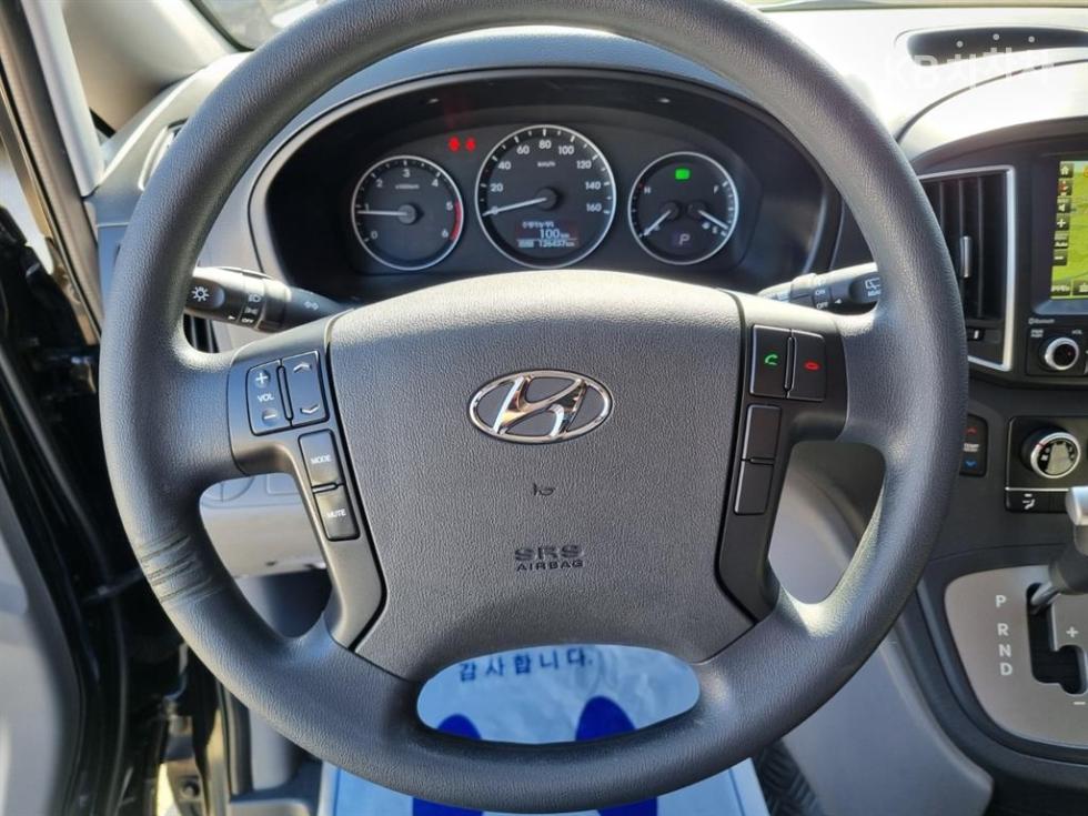 Hyundai Starex — miniaturë 12