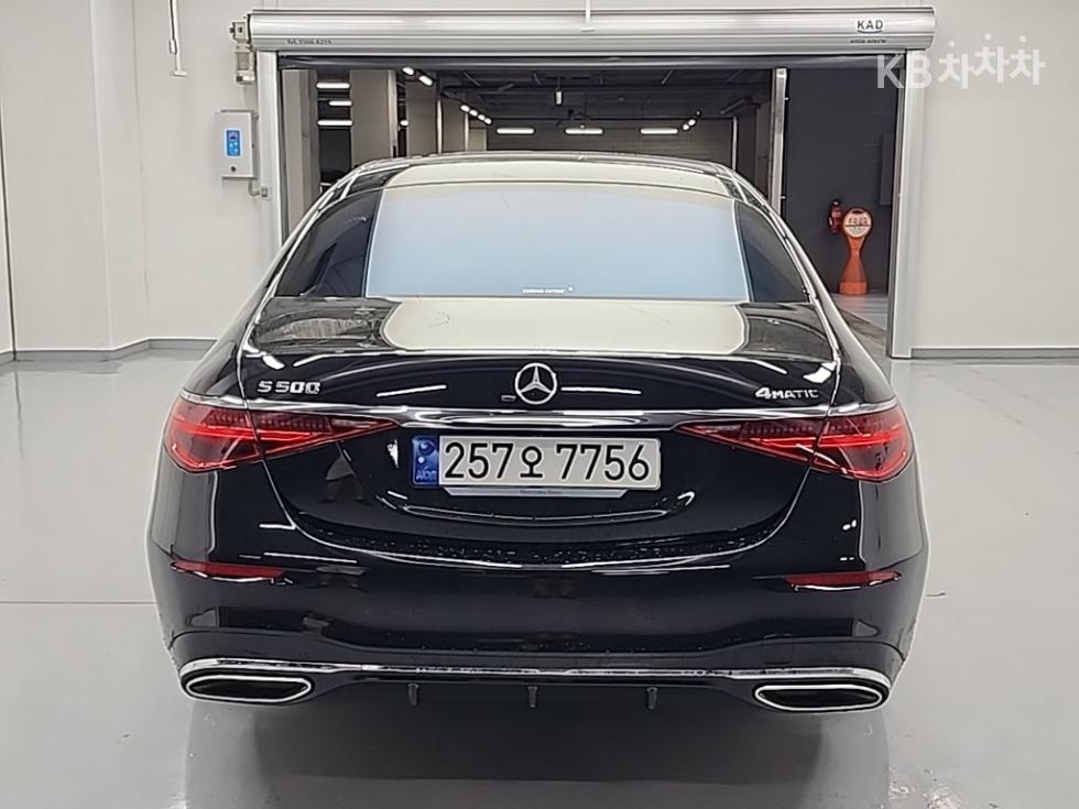 Mercedes-Benz S-klasse — miniaturë 3