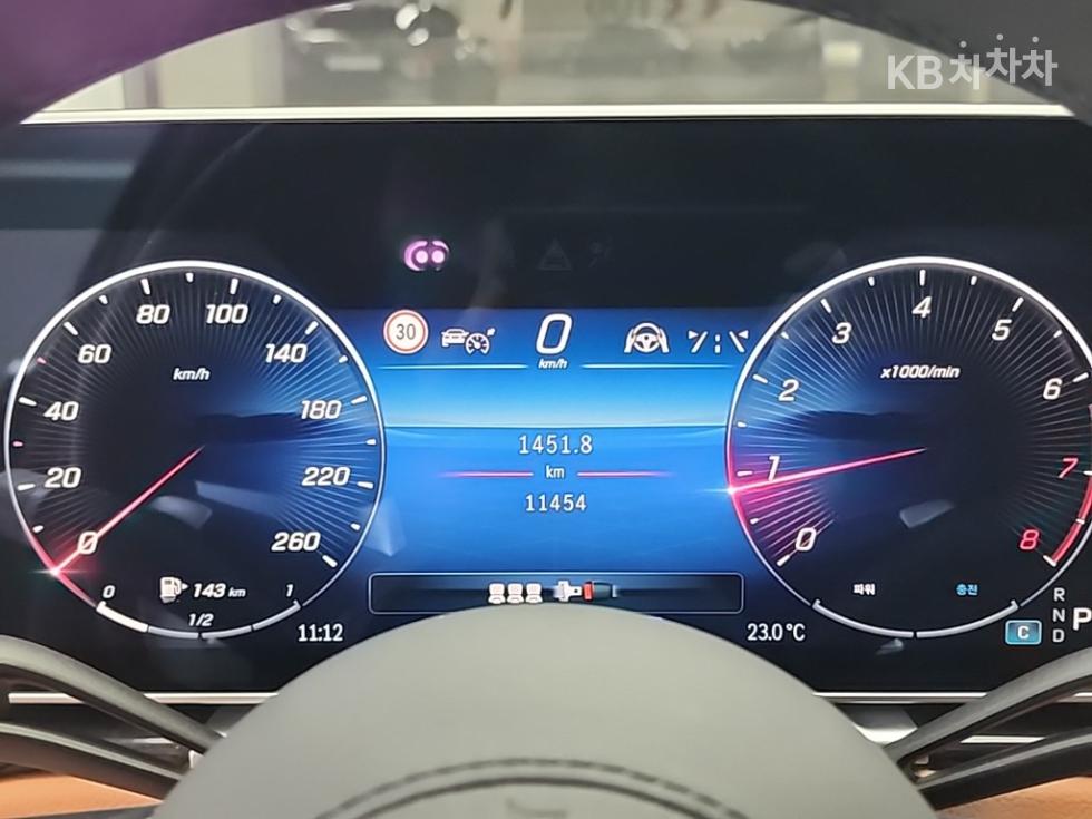Mercedes-Benz S-klasse — miniaturë 6