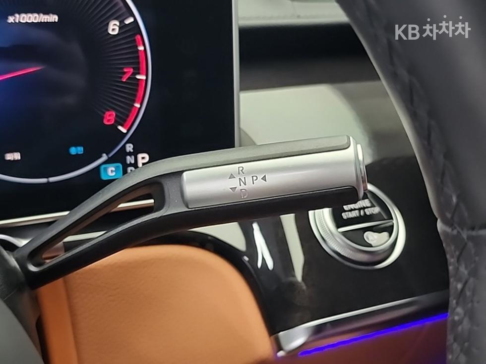 Mercedes-Benz S-klasse — miniaturë 8