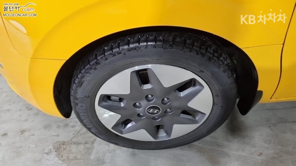 Hyundai Staria — miniaturë 6